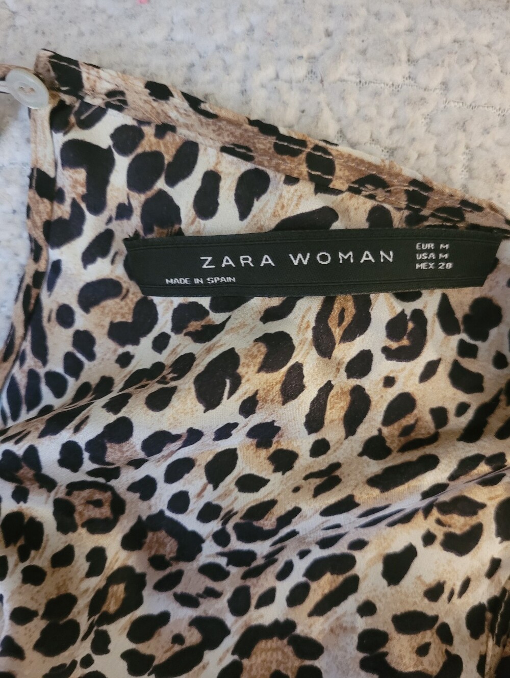 Zara Woman 100% Silk Leopard Print Sleeveless Blouse Size Medium - Picture 5 of 6